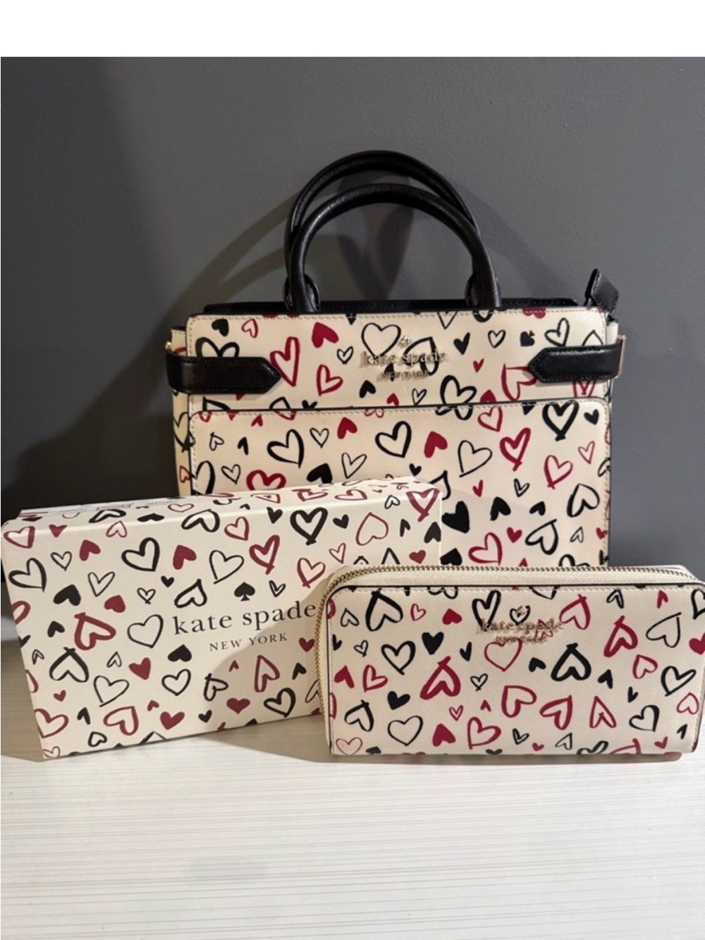 Kate Spade New York Staci Medium Satchel scribble hearts w/matching wallet NWOT